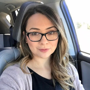 Meet your Posher, Yolanda